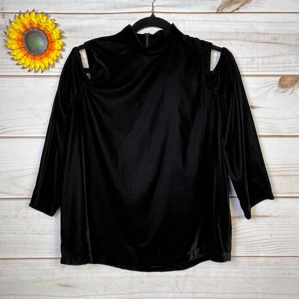 Saks Fifth Avenue Black Velvet Cold‎ Shoulder Mock Neck Long Sleeve Top M Dressy